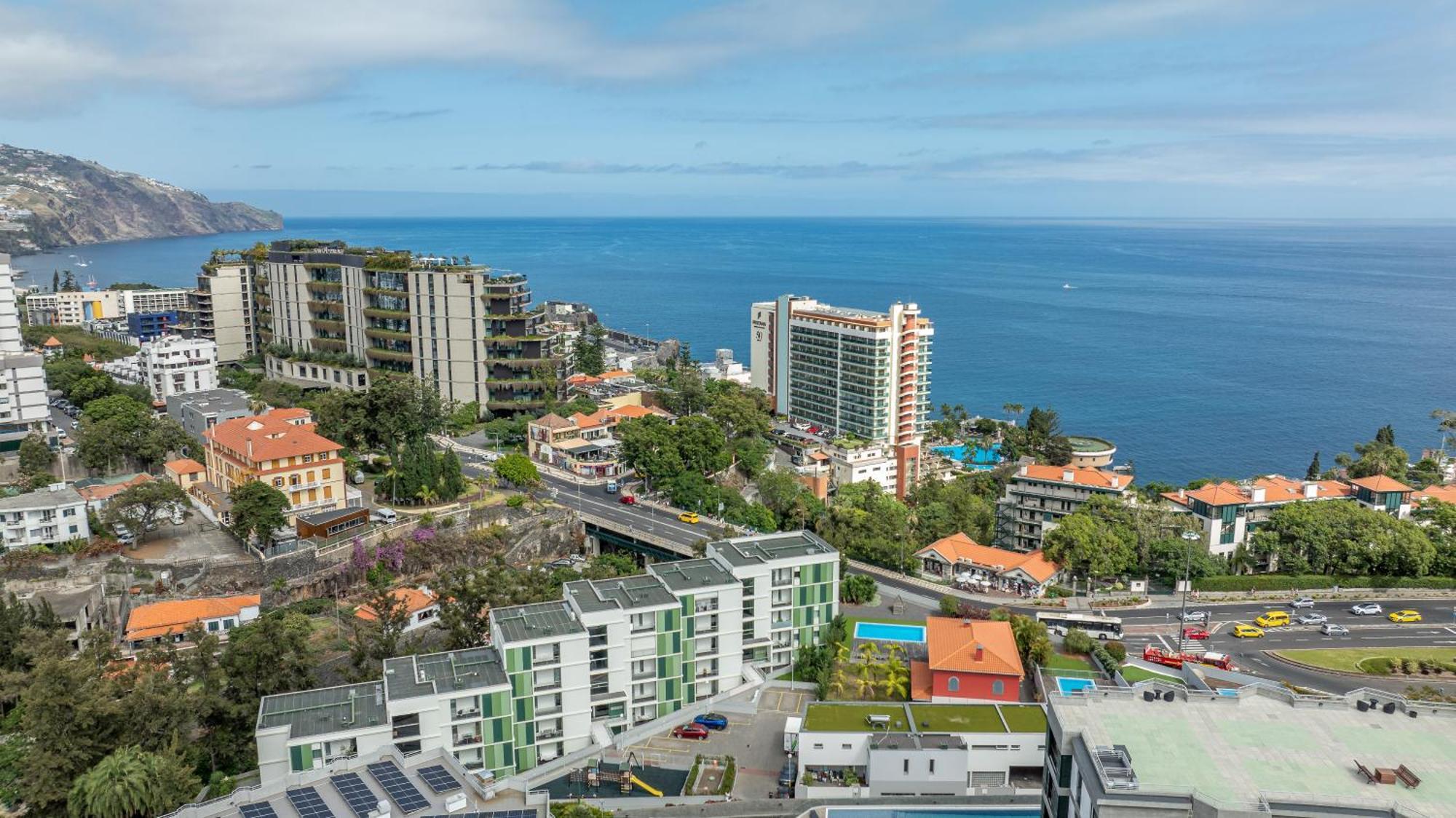 Vista Savoy By Rmz Apartment Funchal  Exterior foto